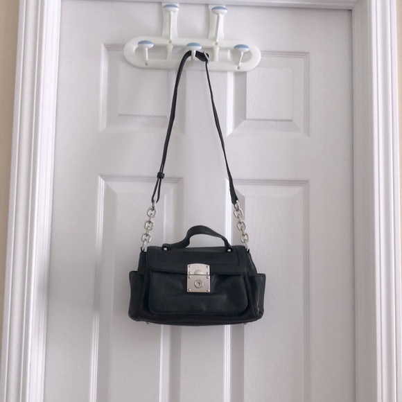 Small Danier black shoulder bag - Picture 1 of 4